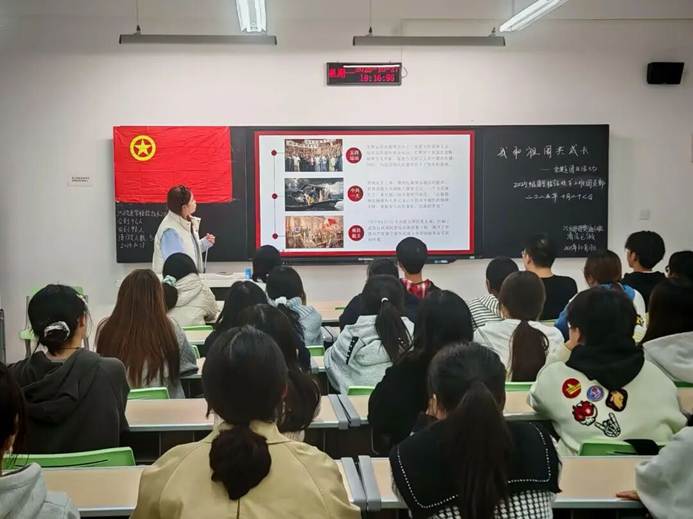 会议室里的人们 AI 生成的内容可能不正确。